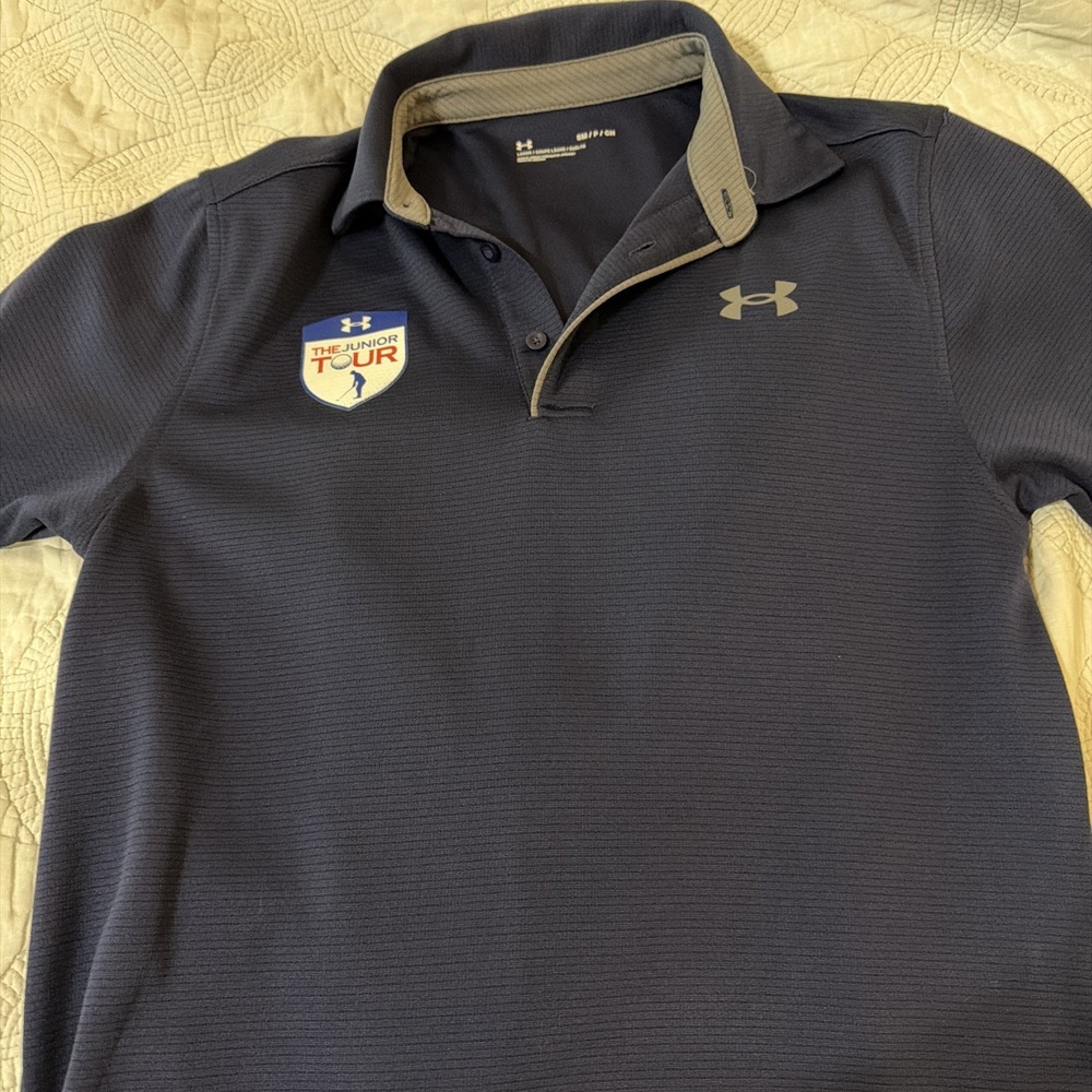 Under Armour The Junior Tour NavyGolf Shirt Mens Size Small Excellent Condition